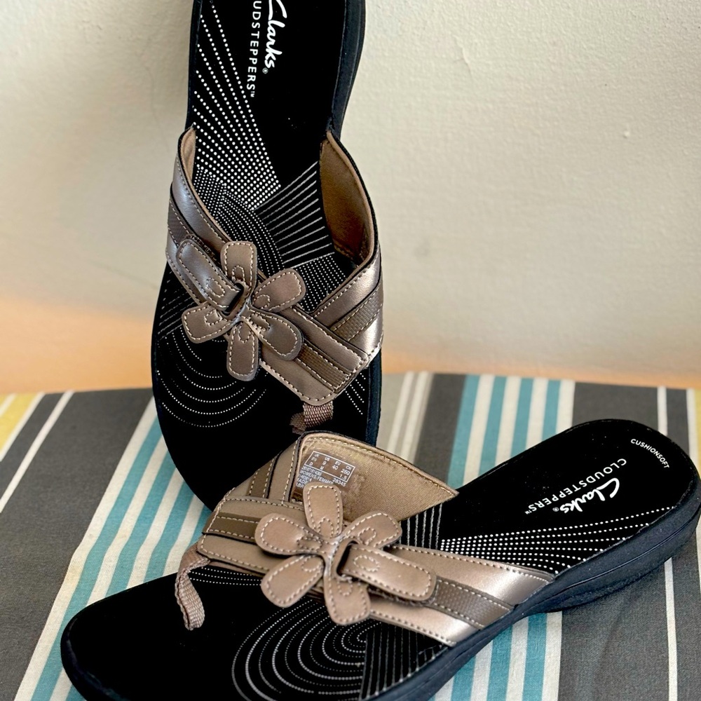 Clark’s woman’s sandals